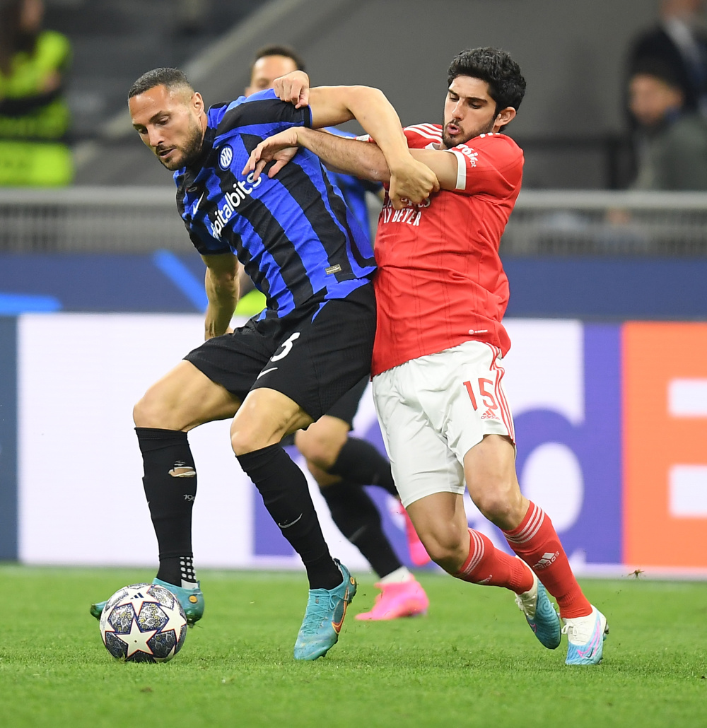 德媒报道阿森纳关注巴奥亚：近期不在最佳状态的德甲最快边锋