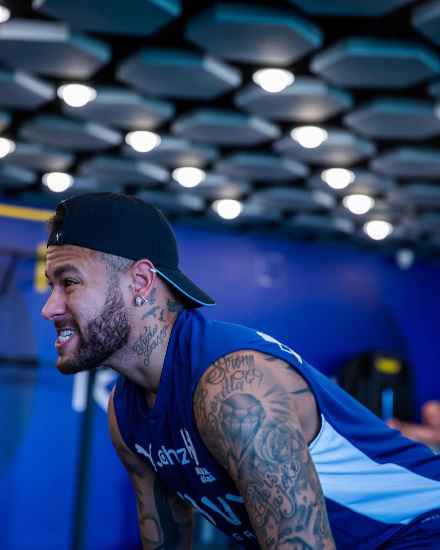 他这赛季真的在打 MVP 水准