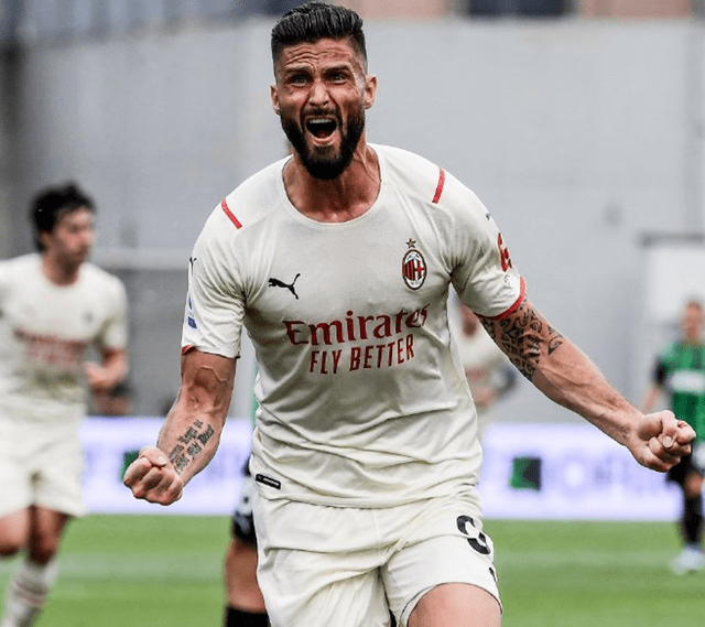 杜兰特三节28+8刷爆纪录：里程碑之夜击溃太阳 激情握拳怒吼庆祝