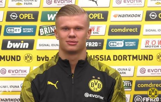 英超球员专访：凯恩谈赛季目标,