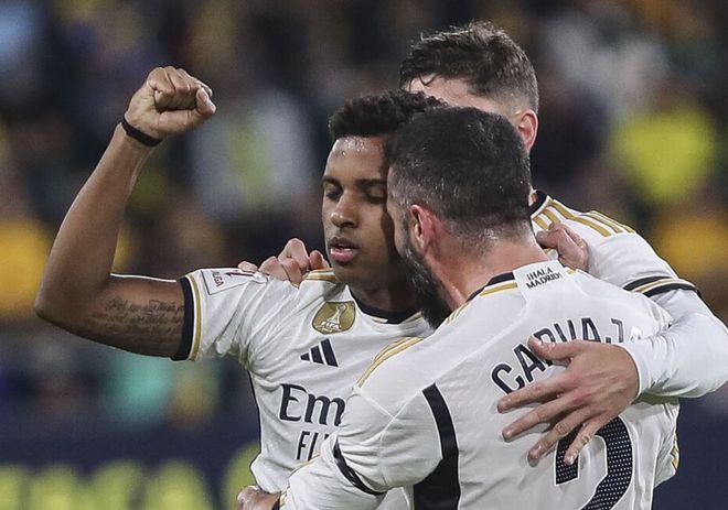 快船队记：伦纳德在今天的比赛中仍将受到出场时间限制