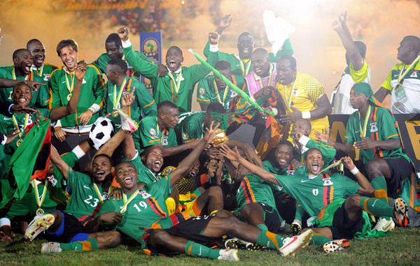 字母哥是现役为一队效力时间第三长的球员，仅次于库里和追梦