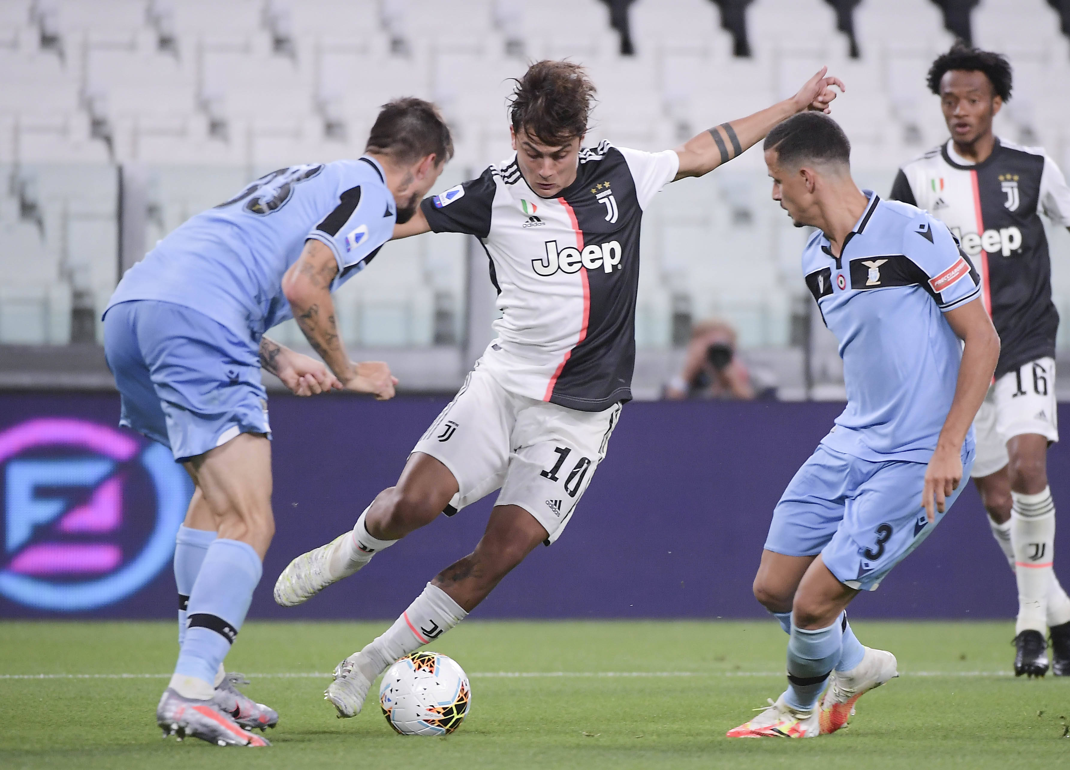 孔蒂：因为伤病我们的中场已经空了，希望坏运气能离我们远去