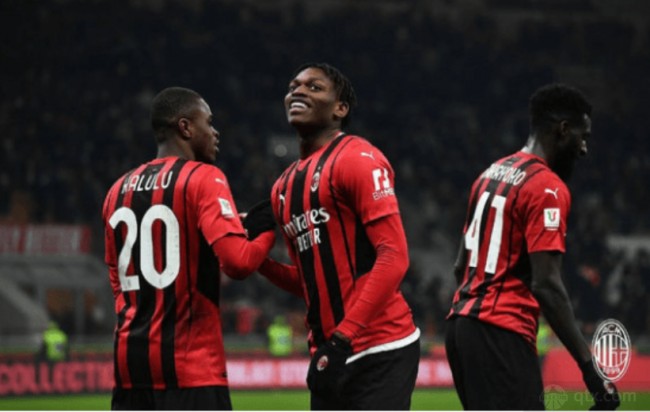 卡萨诺：长远看只有国米和那不勒斯争冠，而米兰会掉链子的