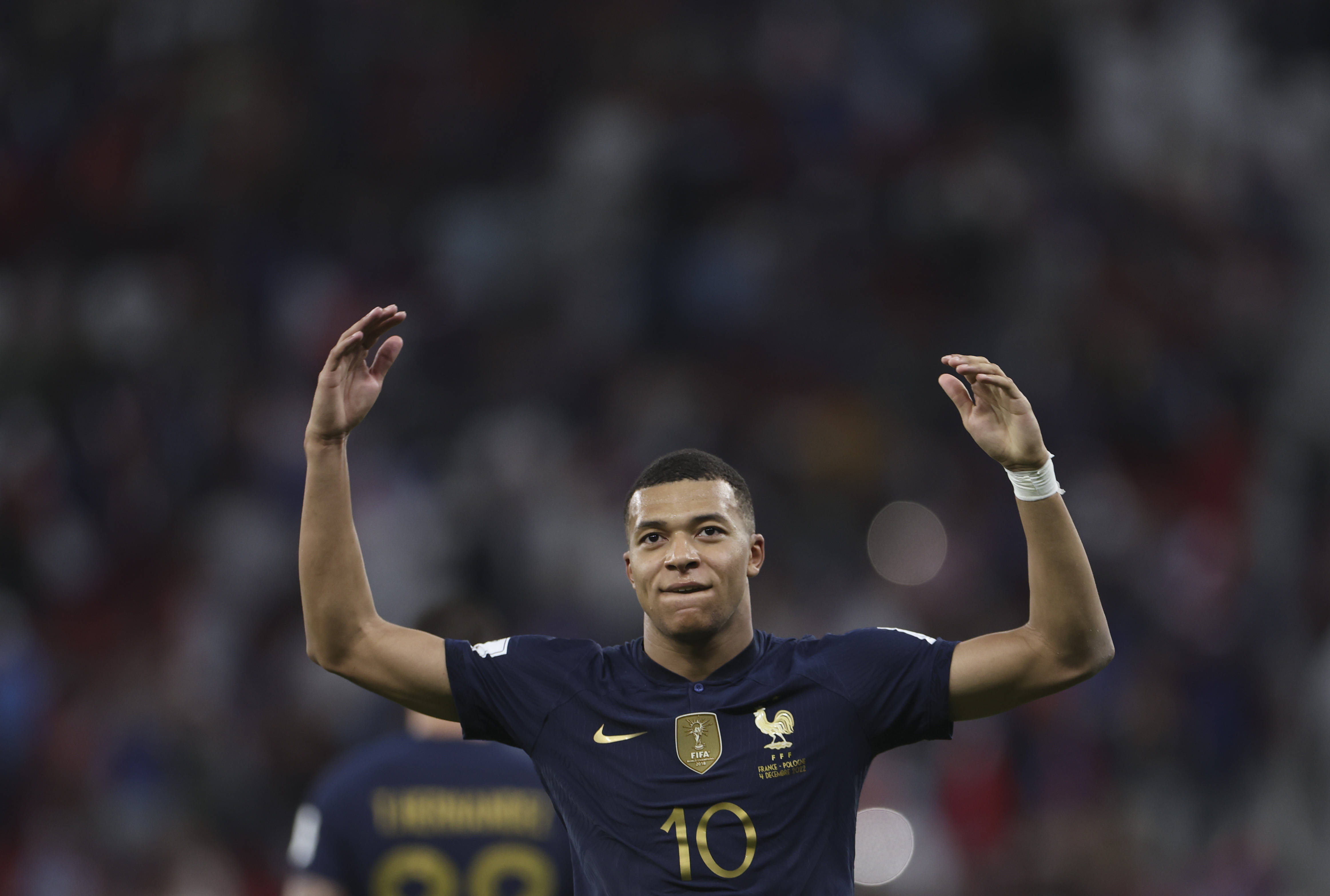 追求字母哥，勇士决定引热议，筹码公布！拉科布演都不演了